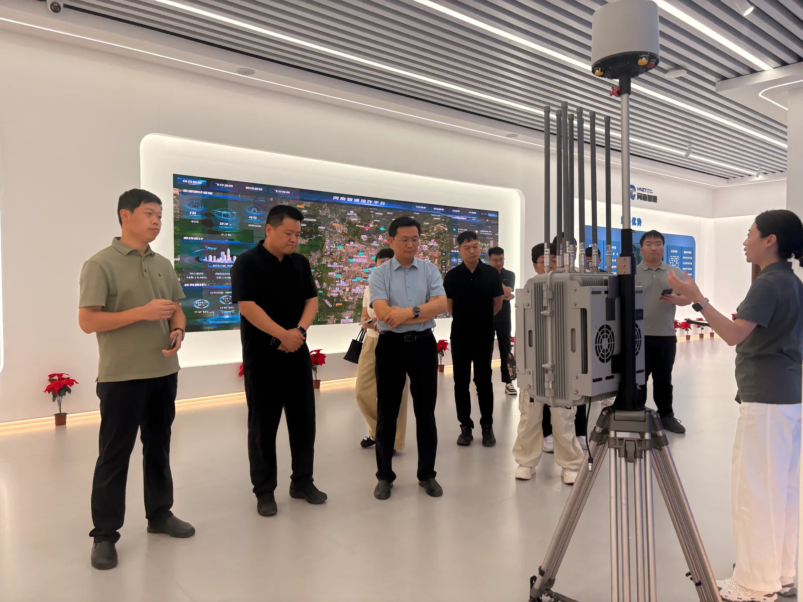 沁阳市委领导莅临河南智通调研低空经济发展
